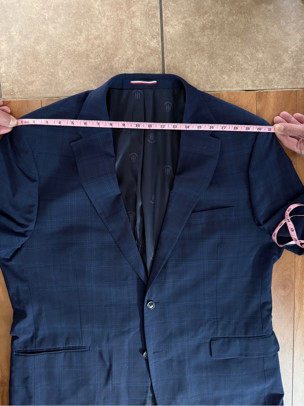 Suit bundle 48L - Picture 11 of 12